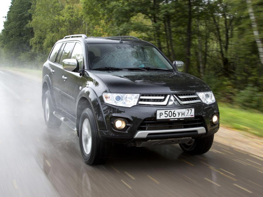  Mitsubishi Pajero Sport 2013 года  (фото 21 из 34)